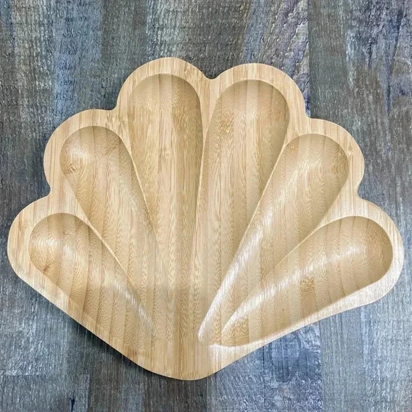 Beachly | Bamboo Catchall  Tray - Picture 3 of 5